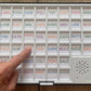 Tableau bavard interactif pour apprendre à lire avec 44 cases et fonctions sonores, outil pédagogique ludique YLOABOOK